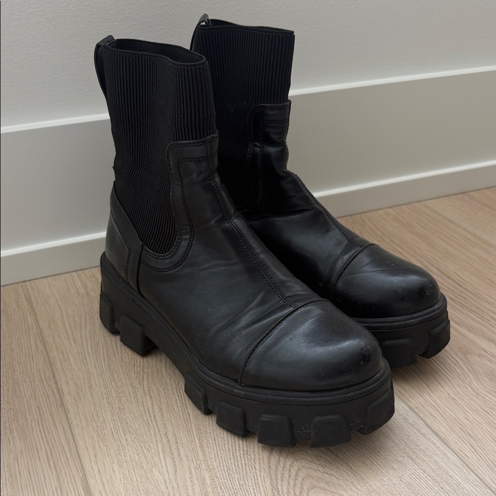 Sam Edelman Circus Chunky Black Leather Boots